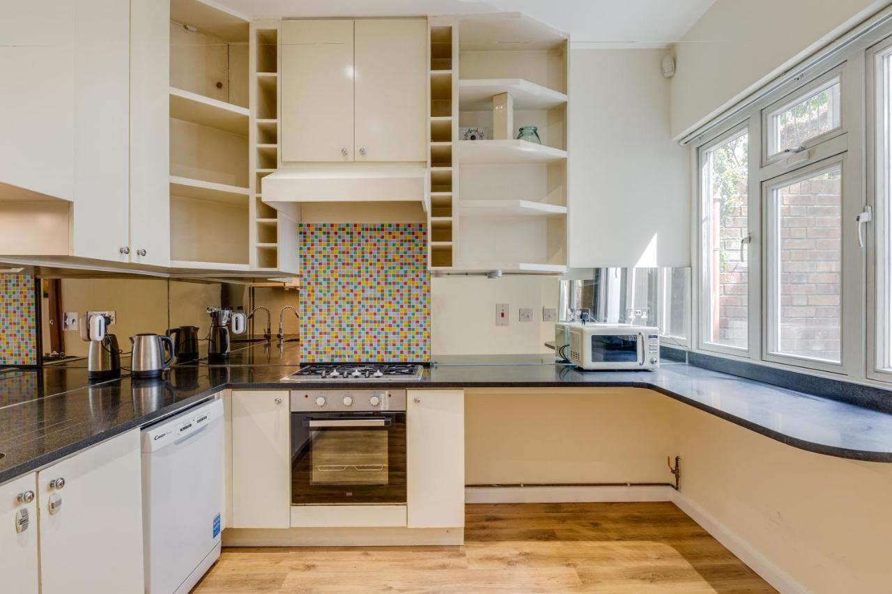 Care Property London- Apartments Bagian luar foto